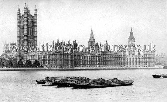 Houses of Parliament from the Thames c.1910.